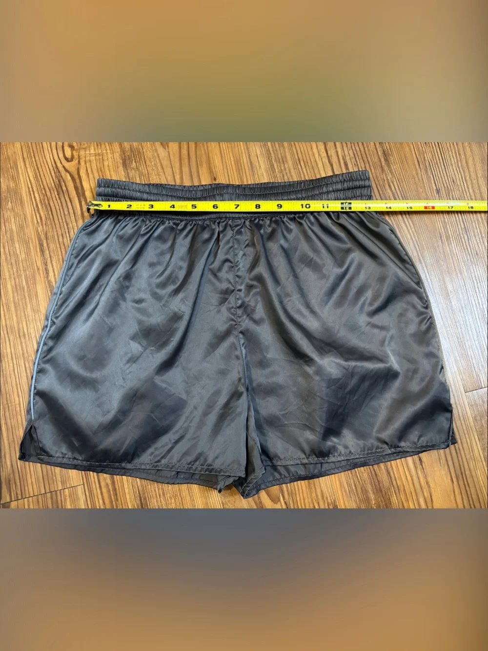 SKIMS size small utility sports shorts